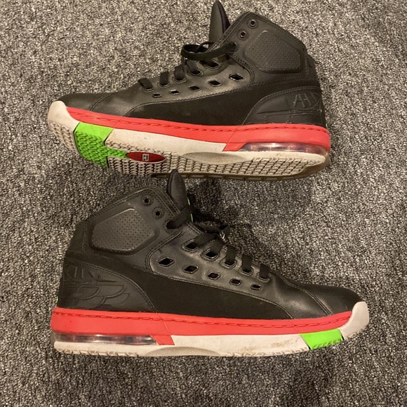 Nike Jordan Ol’ School Sz 10 Black/Wolf Grey/Red/Green (317223-017) - Picture 4 of 6